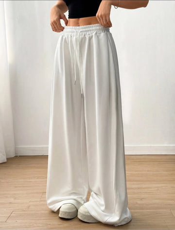Cloud Drift Wide-Leg Sweatpants