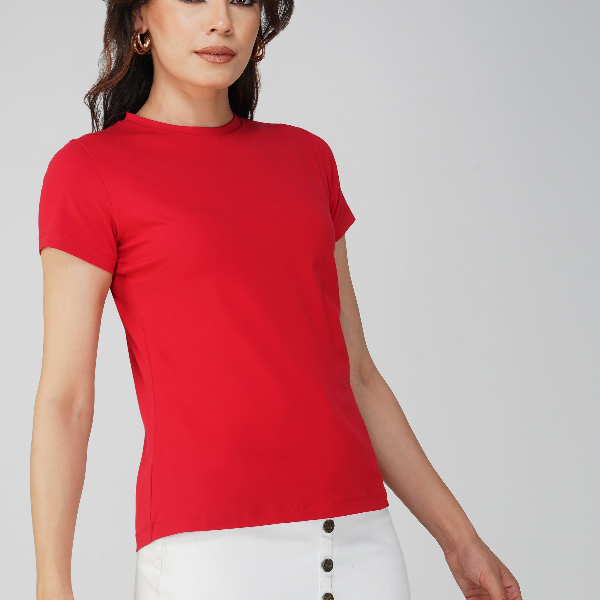 Essential Round Neck Plain T-Shirt - Red