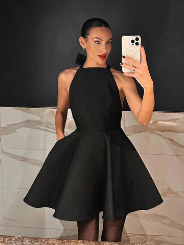 Black Mini Dress – Effortlessly Elegant