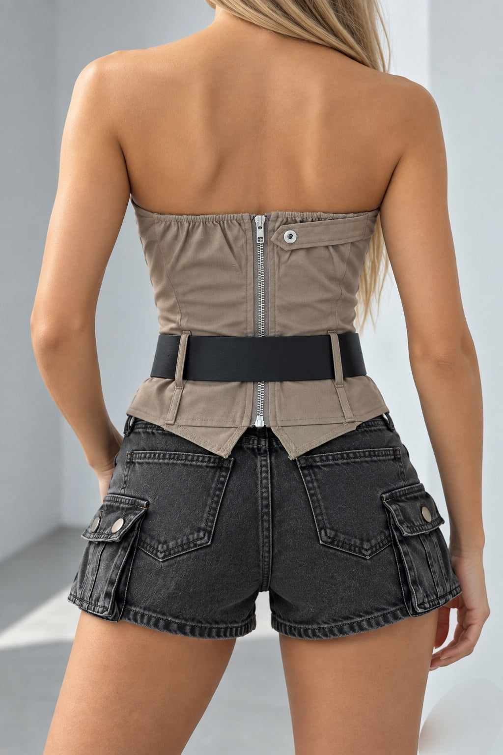 ⚡️(Fast Delivery)Belted Strapless Padded Corset Top