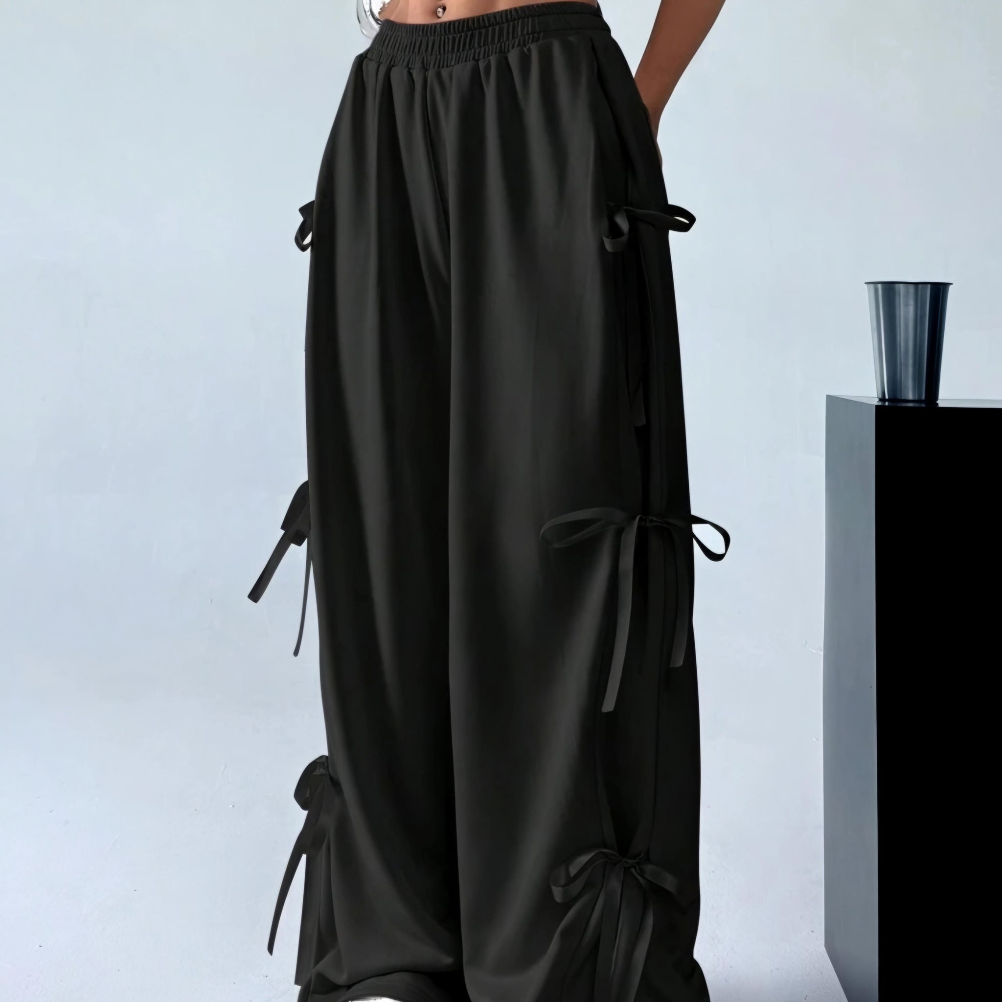 Noir Charm Ribbon Pants